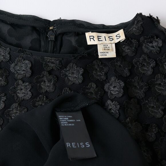 Reiss Women’s Top Sz 4 Black 3D Floral Embroidered Dark Cottagecore Whimsigoth - Picture 7 of 9